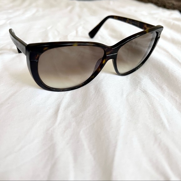 Vintage Y2K Marc by Marc Jacobs Tortoise Sunglasses - Picture 9 of 16